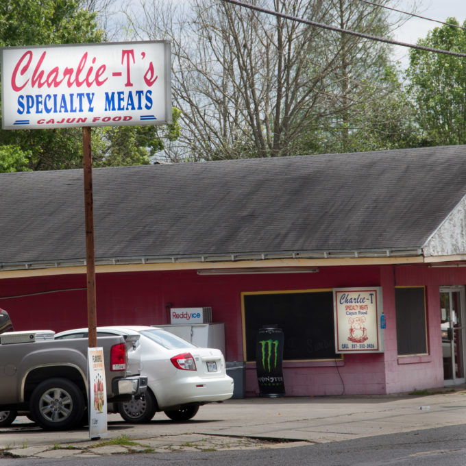 Charlie T's Meat Mkt: For Cajun recipes and Cajun cooking.