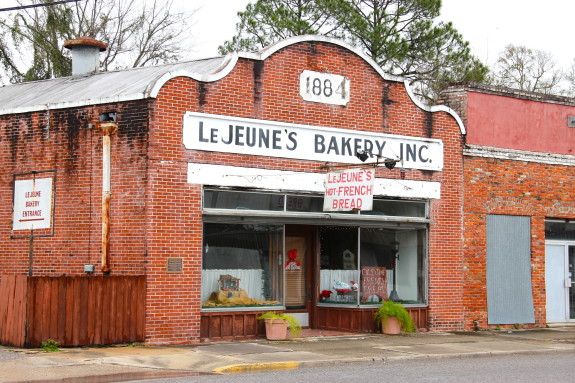 LeJeune's Bakery--For Cajun recipes and Cajun cooking.