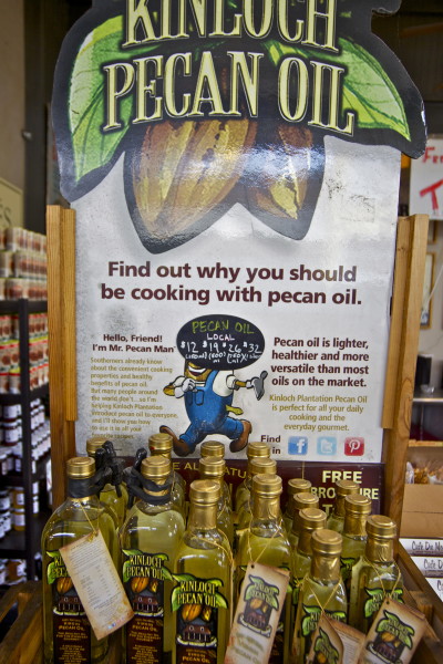 Kinloch Pecan OIl--a tasty Cajun recipe ingredient. Kinloch Pecan OIl--a tasty Cajun recipe.