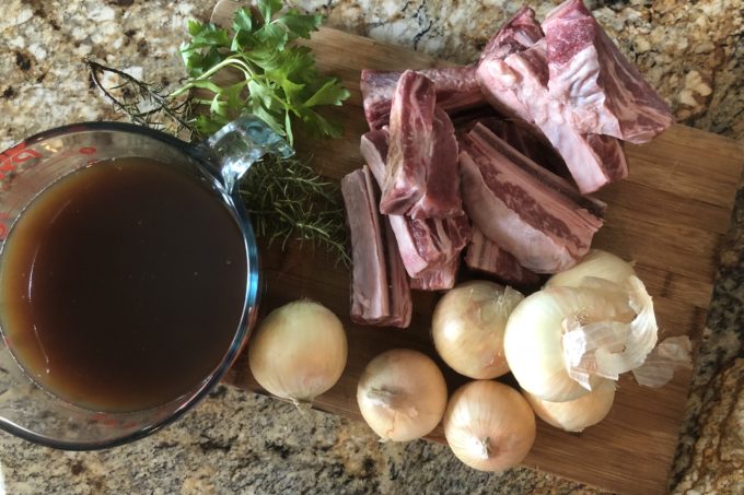 Short ribs and Vidalia onions are the focus of this recipe.