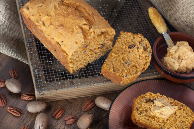 Fall flavors in an easy bread recipe. (All photos credit: George Graham)